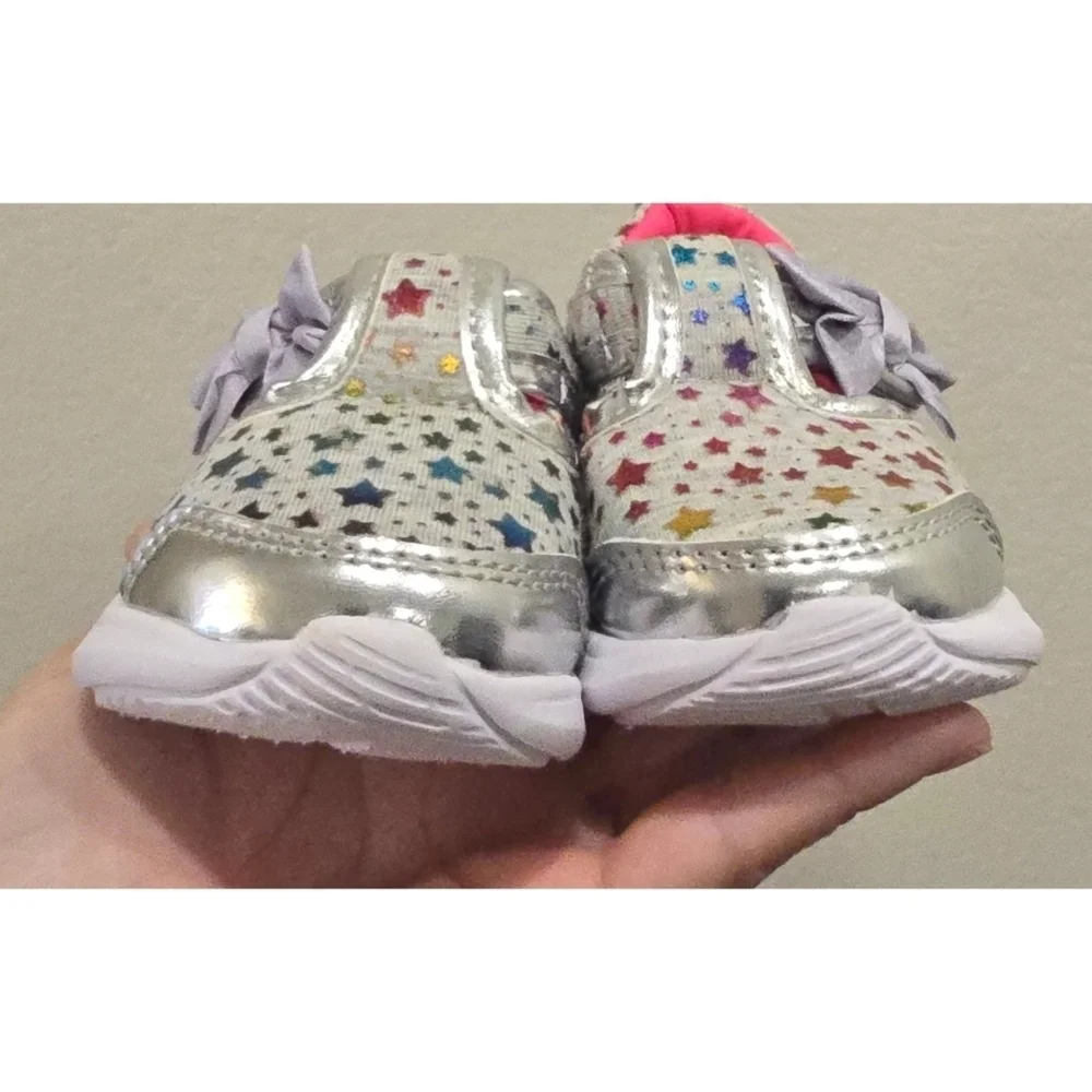 Wonder Nation Toddler Mary Jane Bow Slip-On Sneakers Size 3 – Silver Star Print